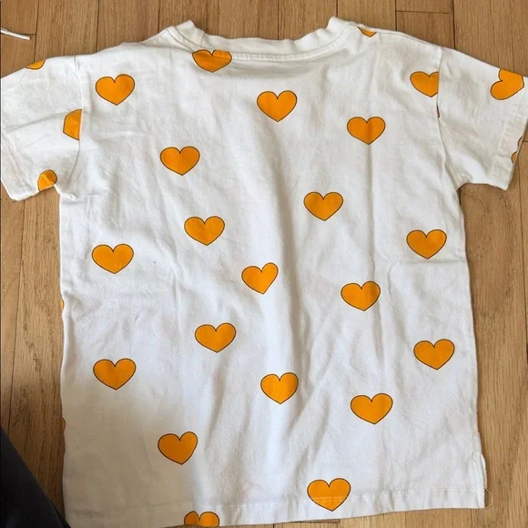 Kids White Tee with Orange Heart Print - Picture 3 of 4